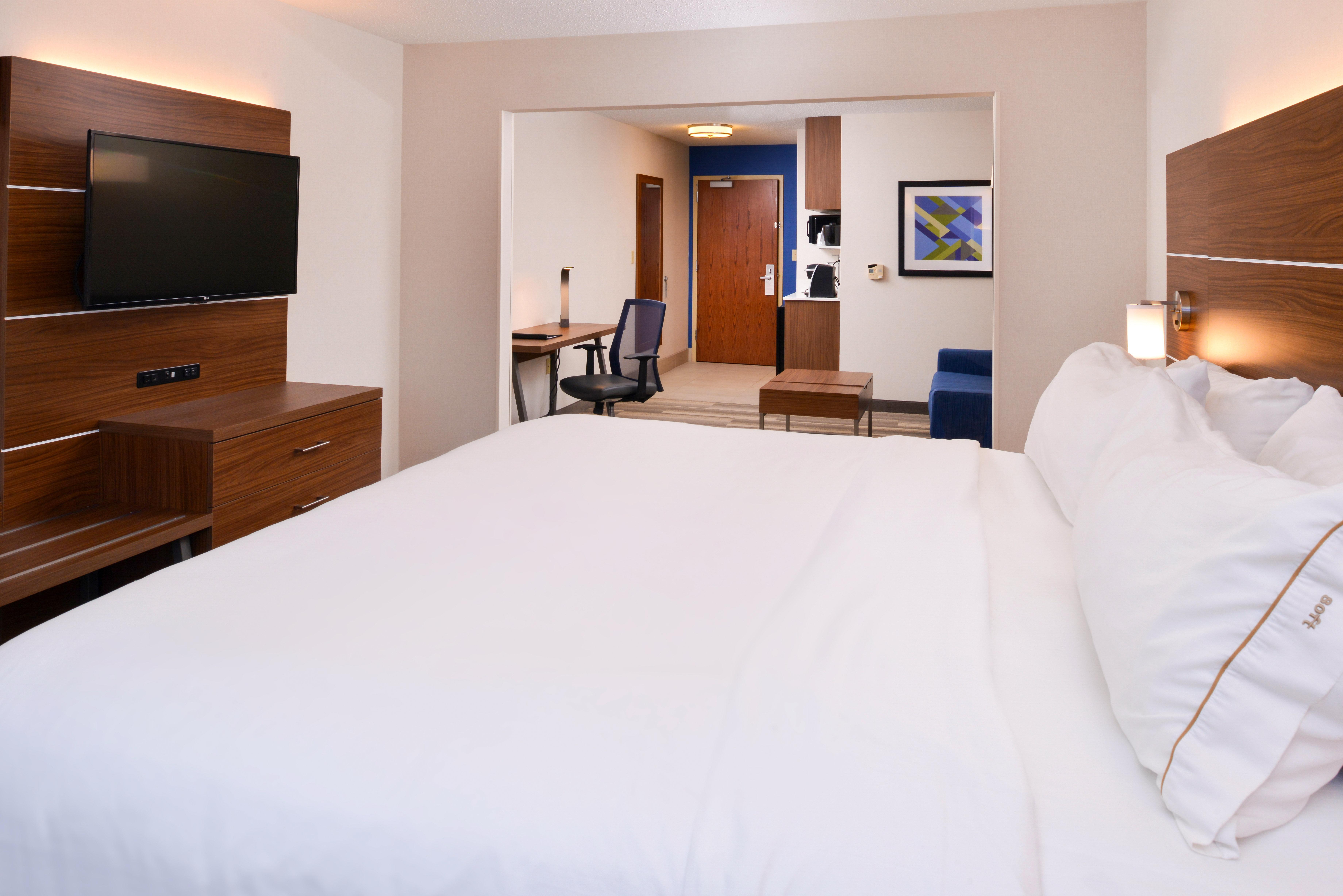 Holiday Inn Express Hotel & Suites Urbana-Champaign-U Of I Area By Ihg Exterior foto